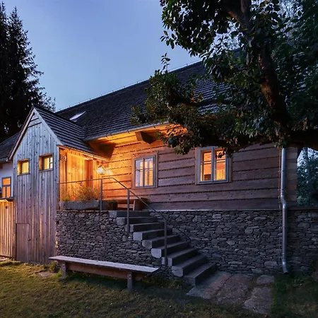 Pilnikarna Holiday home *